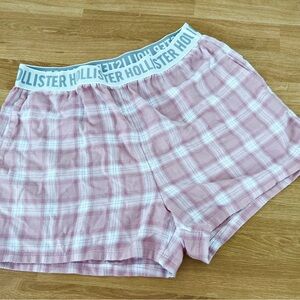 Hollister women’s sleep shorts pink plaid size small